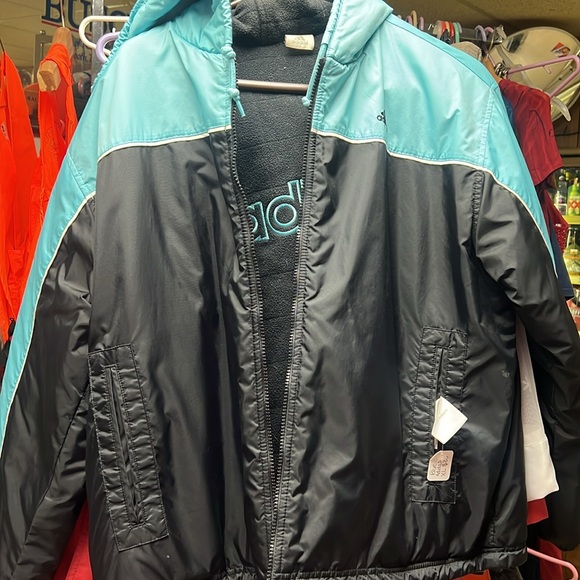 Reversible Adidas jacket. - Picture 3 of 3